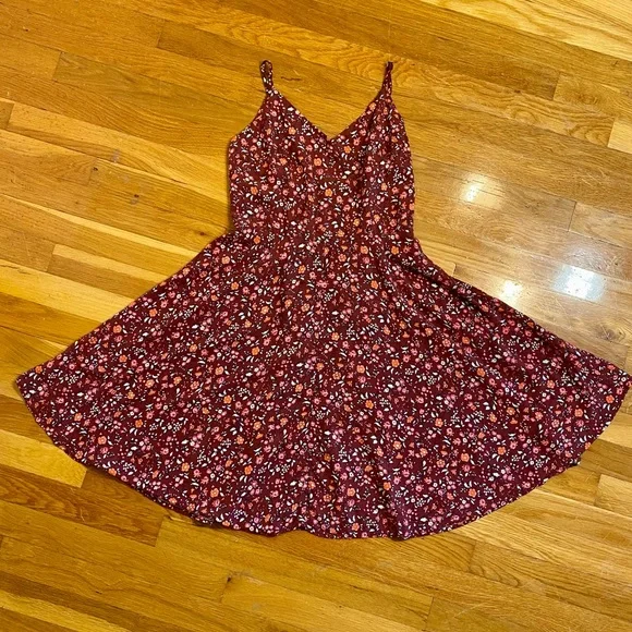 GAP | Dresses | Gap Soft Cami Burgundy Floral Print Summer Dress | Poshmark GAP | Dresses | Gap Soft Cami Burgundy Floral Print Summer Dress | Poshmark